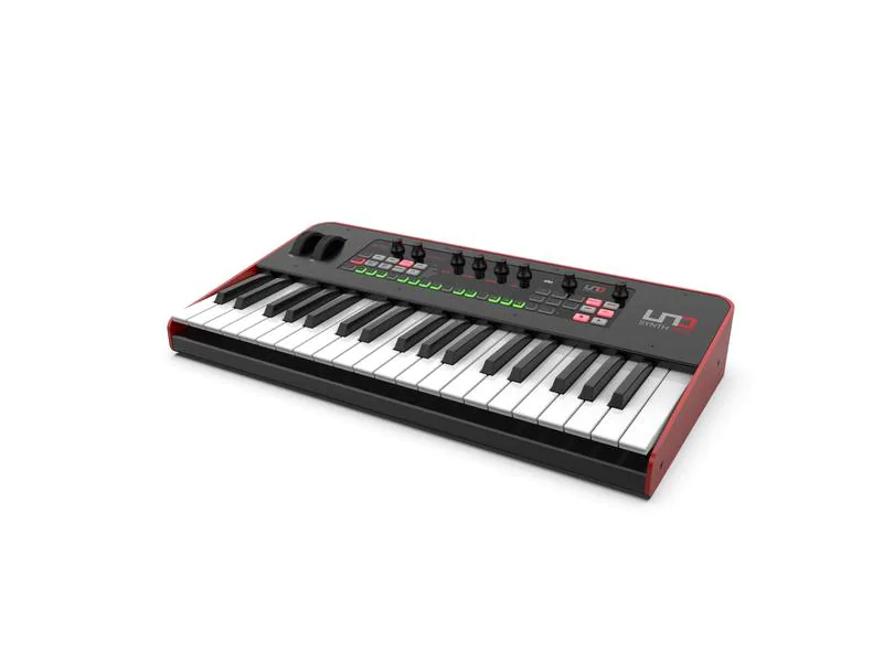 IK Multimedia Synthesizer UNO Synth Pro