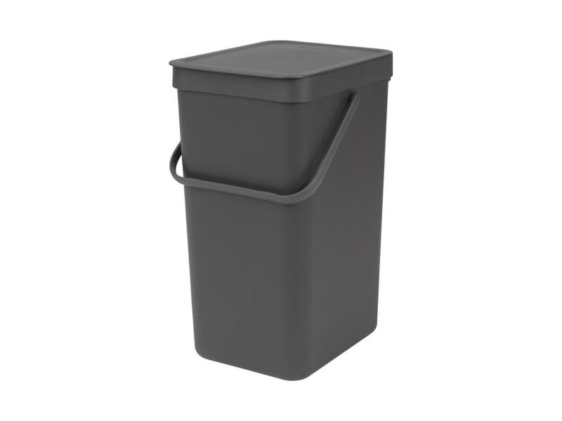 Brabantia Recyclingeimer Sort & Go Grey 16 l, Anzahl Behälter: 1, Farbe: Schwarz, Eimertyp: Recyclingeimer, Form: Rechteck, Material: Kunststoff, Fassungsvermögen: 16 l, geeignet für die Entsorgung von Flaschen, Dosen, Verpackungen oder anderen trennba