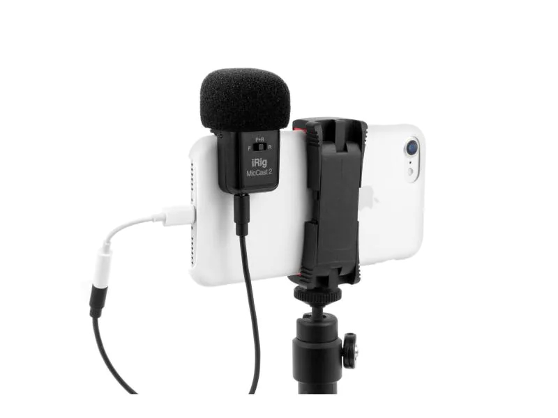 IK Multimedia Mikrofon iRig Mic Cast 2, Typ: Einzelmikrofon, Bauweise: Clip, Anwendungsbereich: Gesang & Sprache; Video, Wandlerprinzip: Kondensator, Richtcharakteristik: Niere, Einsatzgebiet: Studio & Broadcast, Weitere Eigenschaften: Standard