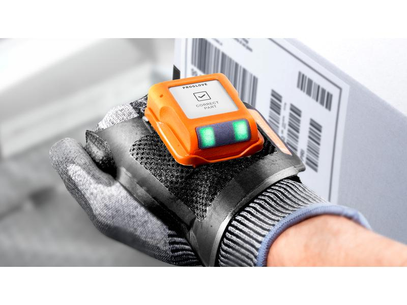 ProGlove Barcode Scanner MARK Display, Scanner Anwendung: Industrie, Schutzklasse: IP54, Verbindung Scanner-Basisstation: Bluetooth, Verbindung Basisstation-Rechner: Keine, Verbindung Scanner-Rechner: Bluetooth, Basisstation mitgeliefert: Nein