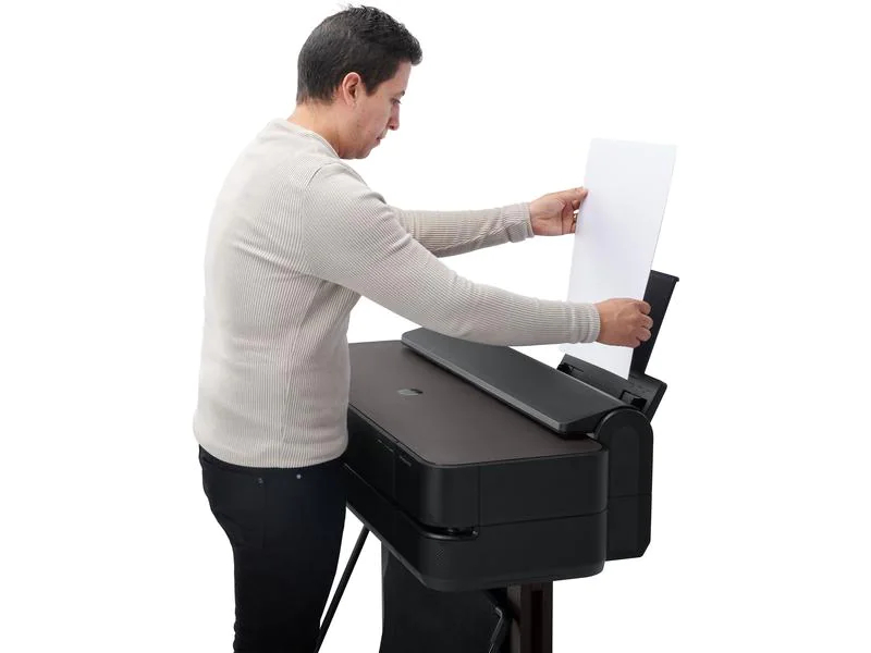 HP Grossformatdrucker DesignJet T630 - 24", Druckertyp: Farbig, Verbindungsmöglichkeiten: LAN, USB, WLAN, Drucktechnik: Tintenstrahl, Total Fassungsvermögen Papierzuführungen: 1 Rolle/n, Funktionen: Drucken, Anzahl Papierzuführungen (integriert): 1