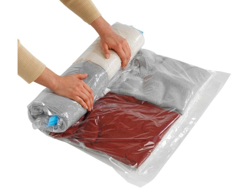 Wenko Kleiderschutzhülle Roll 1 Stück, Grösse: 95 x 60 cm, Vakuumierfähig: Nein, Material: Polyethylen, Polypropylen, Polyamid, Verpackungseinheit: 1 Stück