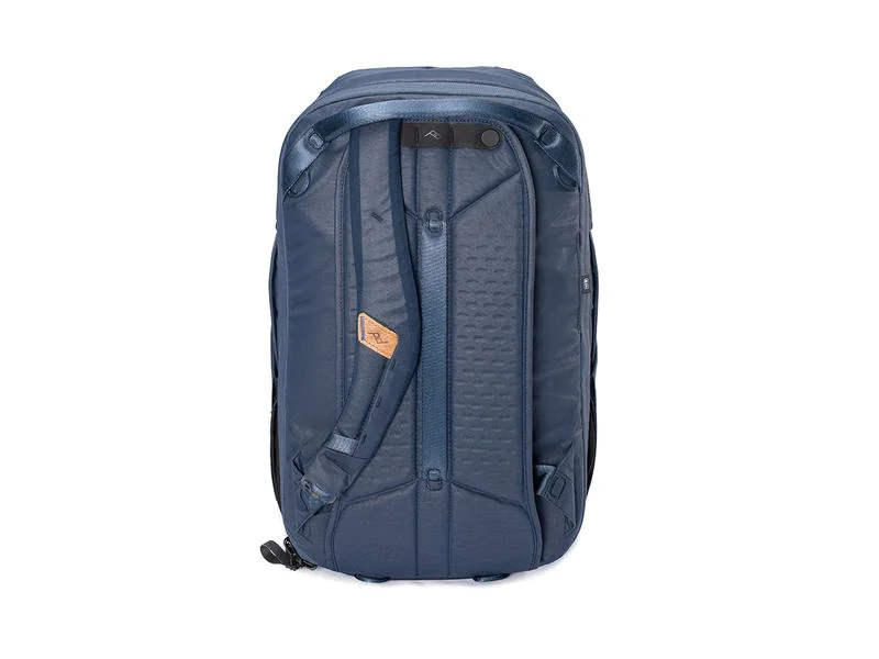 Peak Design Freizeitrucksack Travel 30L, Volumen: 30 l, Rucksack Typ: Reise-Rucksack, Zielgruppe: Damen, Herren, Nachhaltige Eigenschaft: Aus recyceltem Material, Zertifikate: Fairtrade, Bluesign, Helm Fixierung: Nein