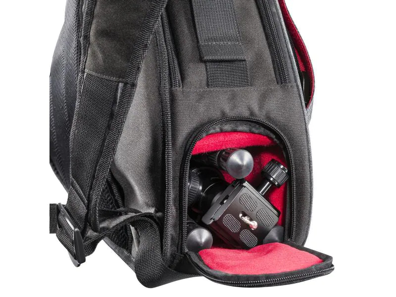 Mantona Fotorucksack Triangel Grau Stativ, Tragemöglichkeit: Schulterriemen, Farbe: Grau, Zusatzfächer: Tablet-Fach; Stativ, Gewicht: 0.6 kg, Rucksack Typ: Kamera Rucksack, Bauform Kamera: DSLR, Anzahl Objektive: 2, Ausstattung: Anpassbare Raumeinteilun