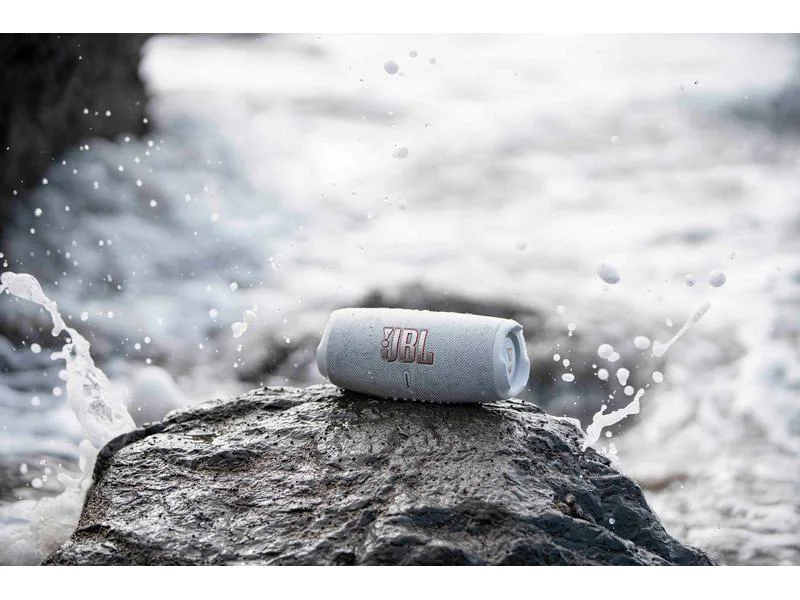 JBL Bluetooth Speaker Charge 5 Grau, Verbindungsmöglichkeiten: Bluetooth, Widerstandsfähigkeit: IP67, Staubgeschützt, Wasserfest, Stromversorgung: Akkubetrieb, Farbe: Grau, Ausstattung: Powerbank, Kapazität Wattstunden: 27 Wh