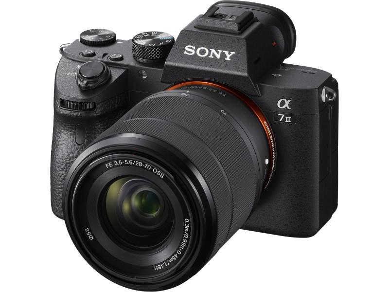 Sony Alpha A7 Mark III Kit 28-70mm Black