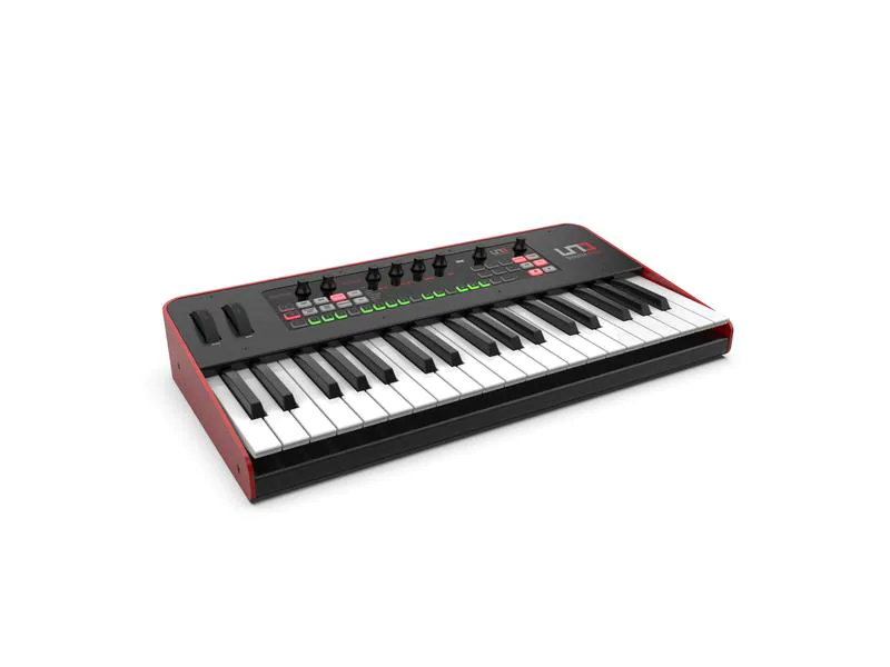 IK Multimedia Synthesizer UNO Synth Pro