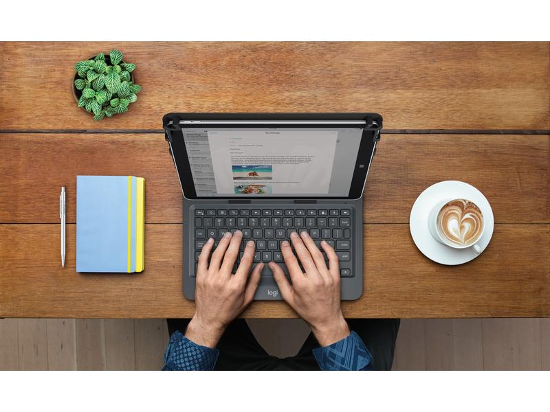 Universal Folio with integrated keyboard for 9-10" tablets